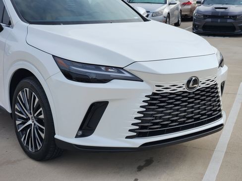 Certified 2025 Lexus RX 350 Premium Plus w/ Accessory Package (Z1) image 7