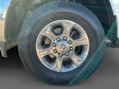 Used 2024 RAM 2500 Big Horn image 14