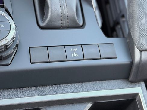 New 2025 Toyota Tacoma TRD Off-Road image 18