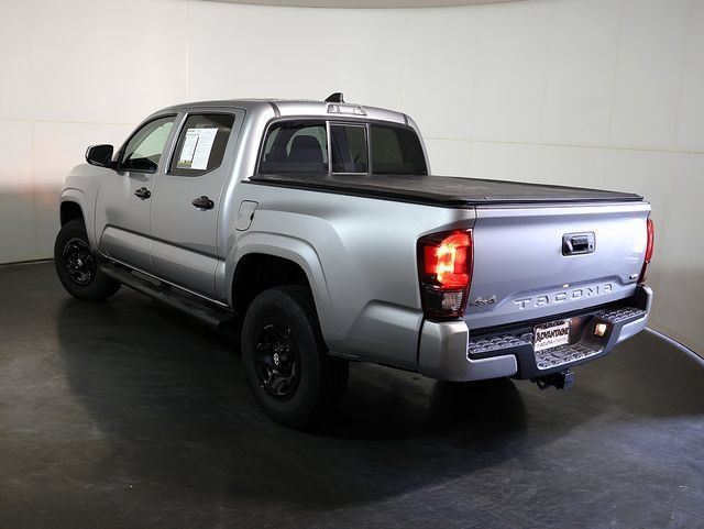 Used 2022 Toyota Tacoma SR AWD/4WD image 2