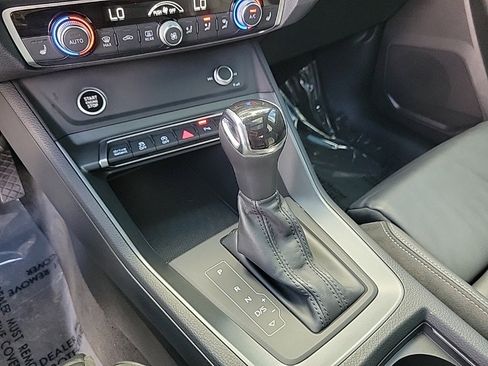 Used 2021 Audi Q3 2.0T Premium w/ Convenience Package image 22