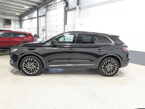 Used 2020 Lincoln Nautilus Reserve w/ Equipment Group 201A image 6