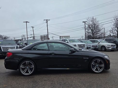 Used 2015 BMW M4 Convertible image 8