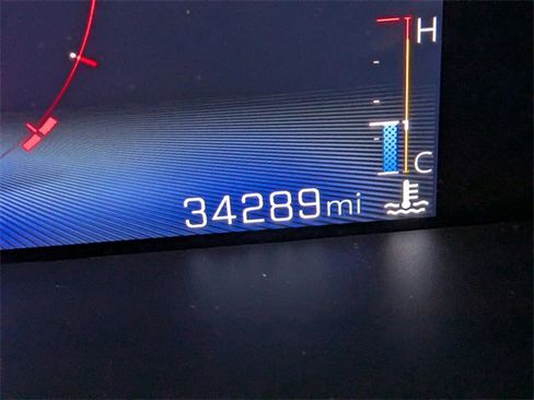 Used 2023 Chevrolet Colorado Z71 w/ Z71 Convenience Package 2 image 18