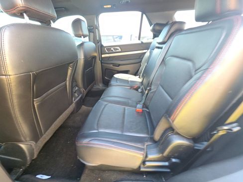 Used 2017 Ford Explorer Sport image 11