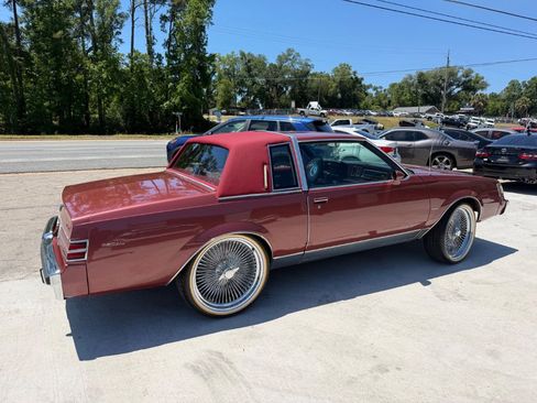 Used 1987 Buick Regal Limited RWD image 7