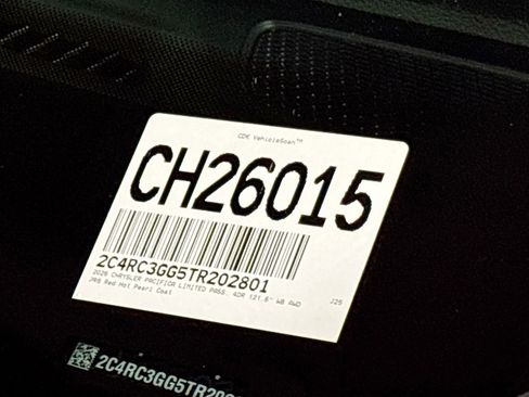 New 2026 Chrysler Pacifica Limited image 26