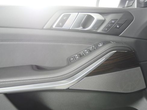 Used 2026 BMW X5 sDrive40i RWD image 8