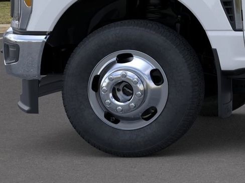 New 2026 Ford F350 XL AWD/4WD image 19