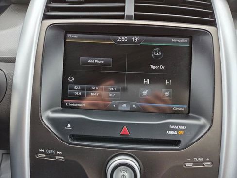 Used 2013 Ford Edge SEL image 24