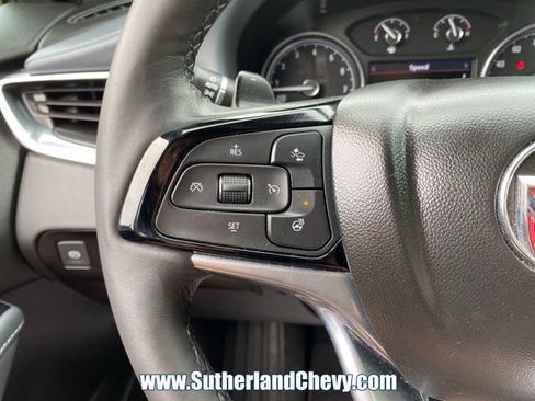 Used 2024 Buick Enclave Essence FWD image 21