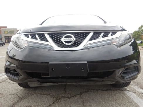 Used 2013 Nissan Murano S image 2