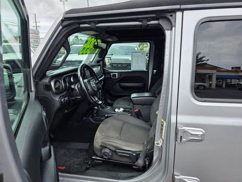 Used 2021 Jeep Wrangler Unlimited Sport image 9