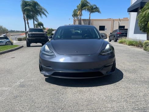 Used 2018 Tesla Model 3 Performance AWD/4WD image 2