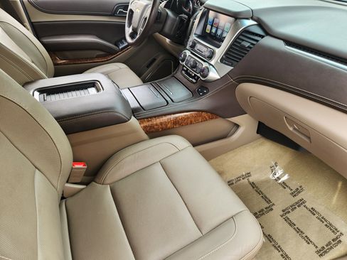 Used 2017 Chevrolet Tahoe Premier image 18