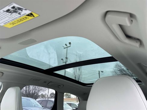 New 2026 Volvo XC60 B5 Ultra w/ Protection Package Premier image 19