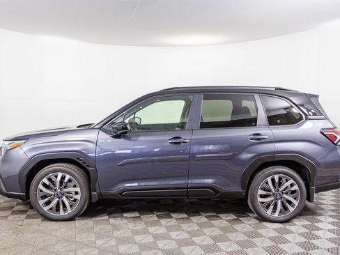 Used 2025 Subaru Forester Touring image 13