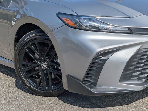 Used 2026 Toyota Camry SE FWD image 10