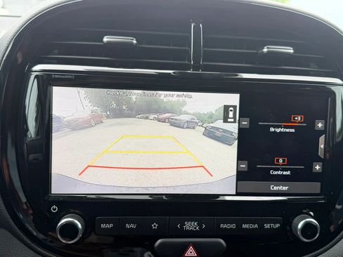 Used 2020 Kia Soul EX FWD image 11