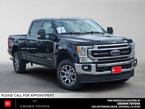 Used 2022 Ford F250 Lariat w/ FX4 Off-Road Package AWD/4WD image 1