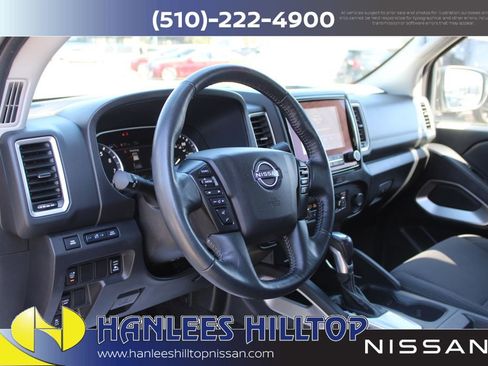 Used 2023 Nissan Frontier SV w/ SV Convenience Package image 11
