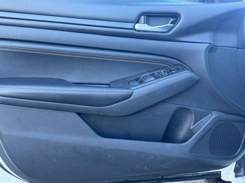 Used 2021 Nissan Altima 2.5 SR image 15