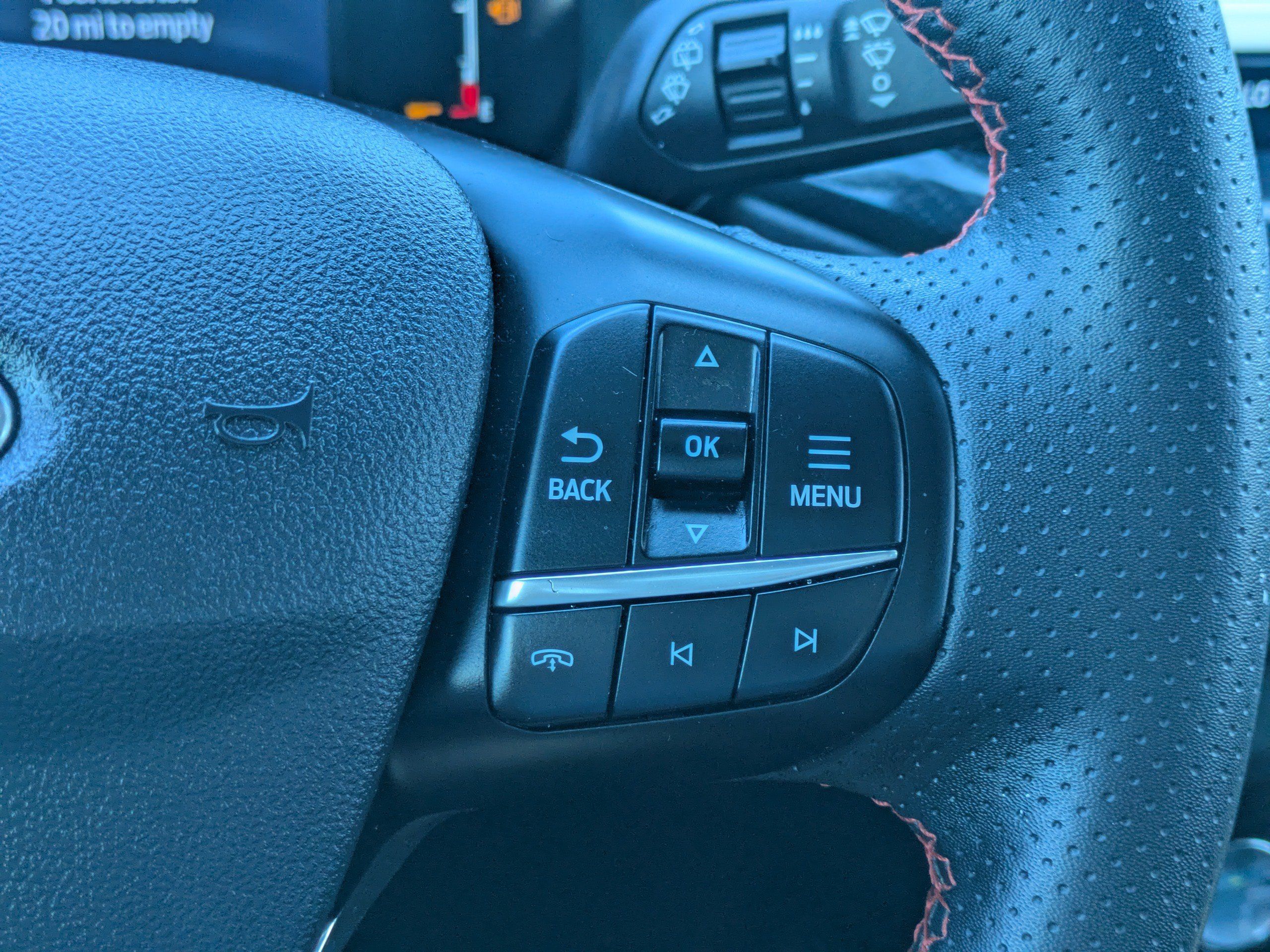 Used 2024 Ford Escape ST-Line w/ Tech Pack #1 FWD image 23