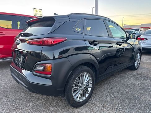 Used 2020 Hyundai Kona SEL Plus image 3