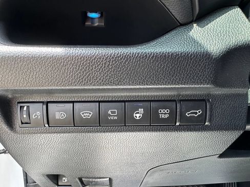 Used 2023 Toyota RAV4 XSE AWD/4WD image 15