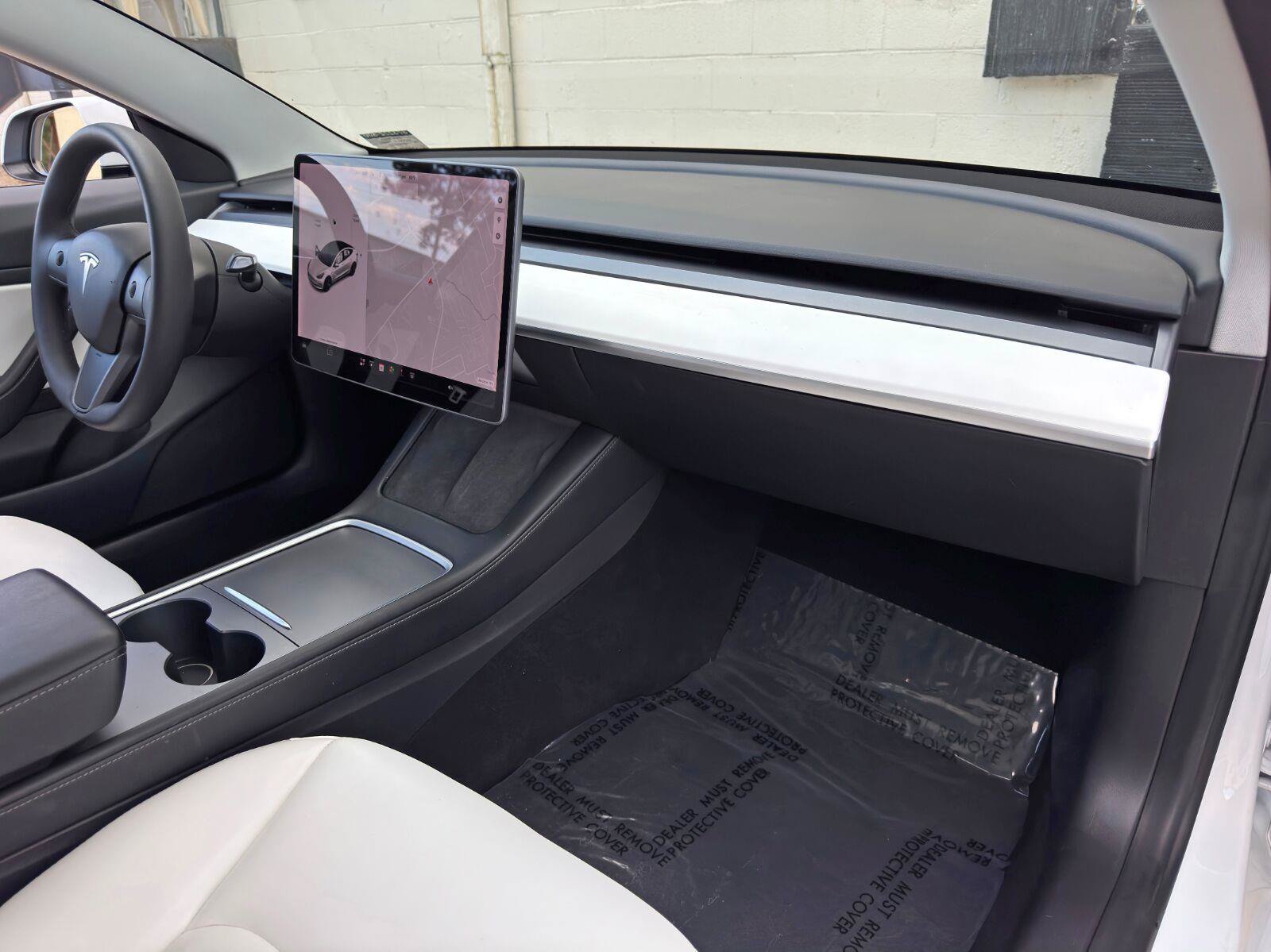 Used 2021 Tesla Model 3 Standard Range Plus RWD image 15