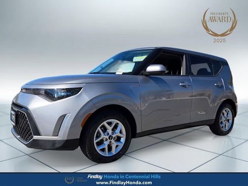 Used 2024 Kia Soul LX w/ Option Group 015 FWD image 1