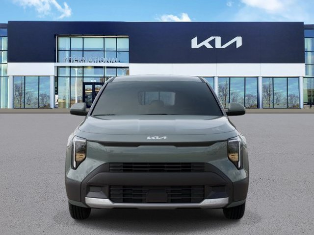 New 2027 Kia Niro LX FWD image 2