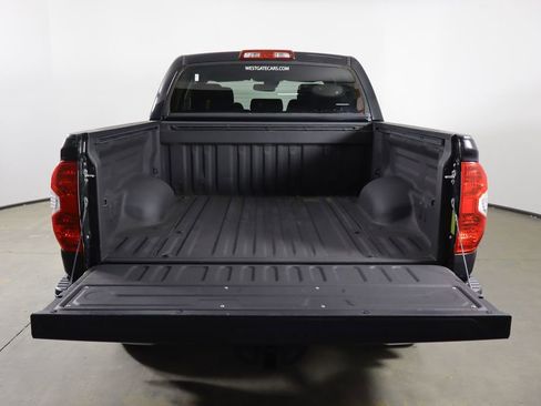 Used 2018 Toyota Tundra SR5 w/ SR5 Upgrade Package image 18