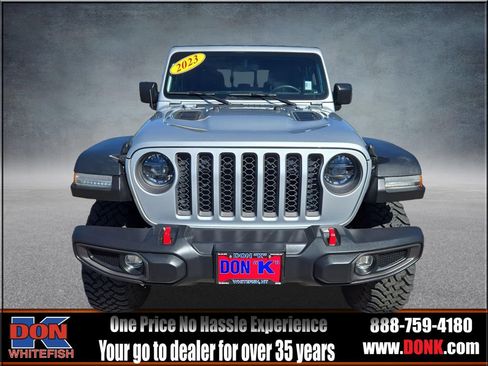 Used 2023 Jeep Gladiator Rubicon w/ LED Lighting Group AWD/4WD image 3