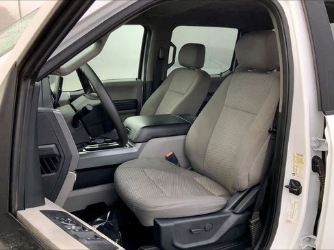 Used 2020 Ford F250 XLT w/ XLT Value Package image 7