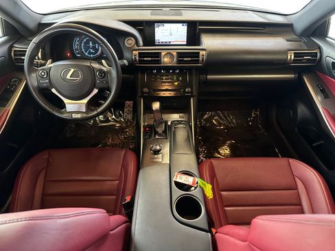 Used 2014 Lexus IS 250 w/ F-Sport Package RWD image 11