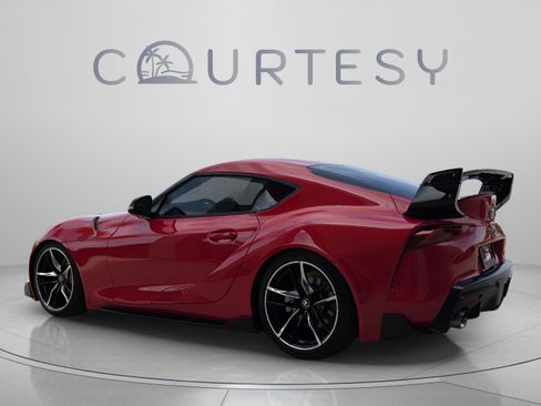 Used 2022 Toyota Supra RWD image 3