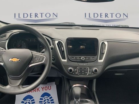 Used 2024 Chevrolet Malibu LT image 16