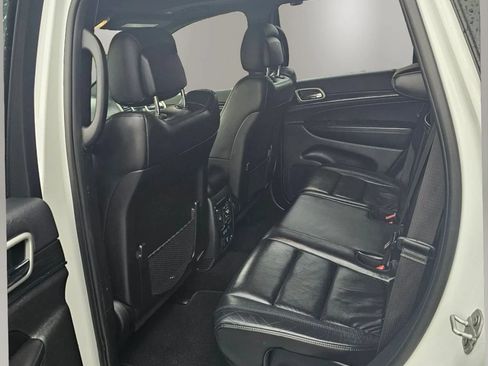 Used 2020 Jeep Grand Cherokee Limited AWD/4WD image 7