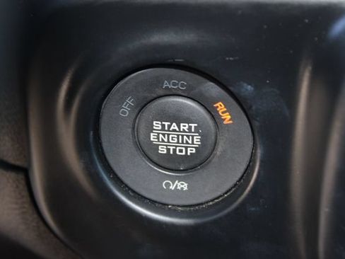 Used 2023 Jeep Wrangler Unlimited Sahara w/ Cold Weather Group AWD/4WD image 24