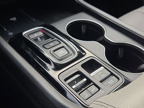 Certified 2025 Honda Pilot EX-L image 25