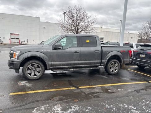 Used 2018 Ford F150 Lariat image 2
