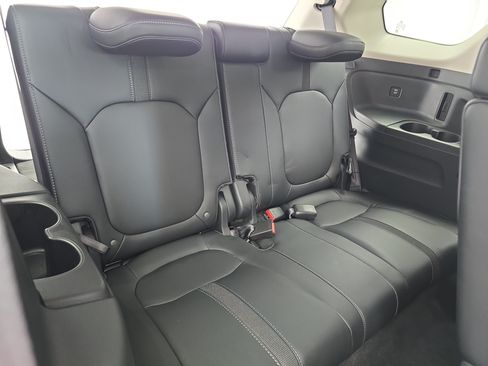 Certified 2025 Honda Pilot EX-L image 12