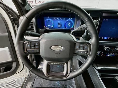 Used 2026 Ford F350 Platinum AWD/4WD image 11