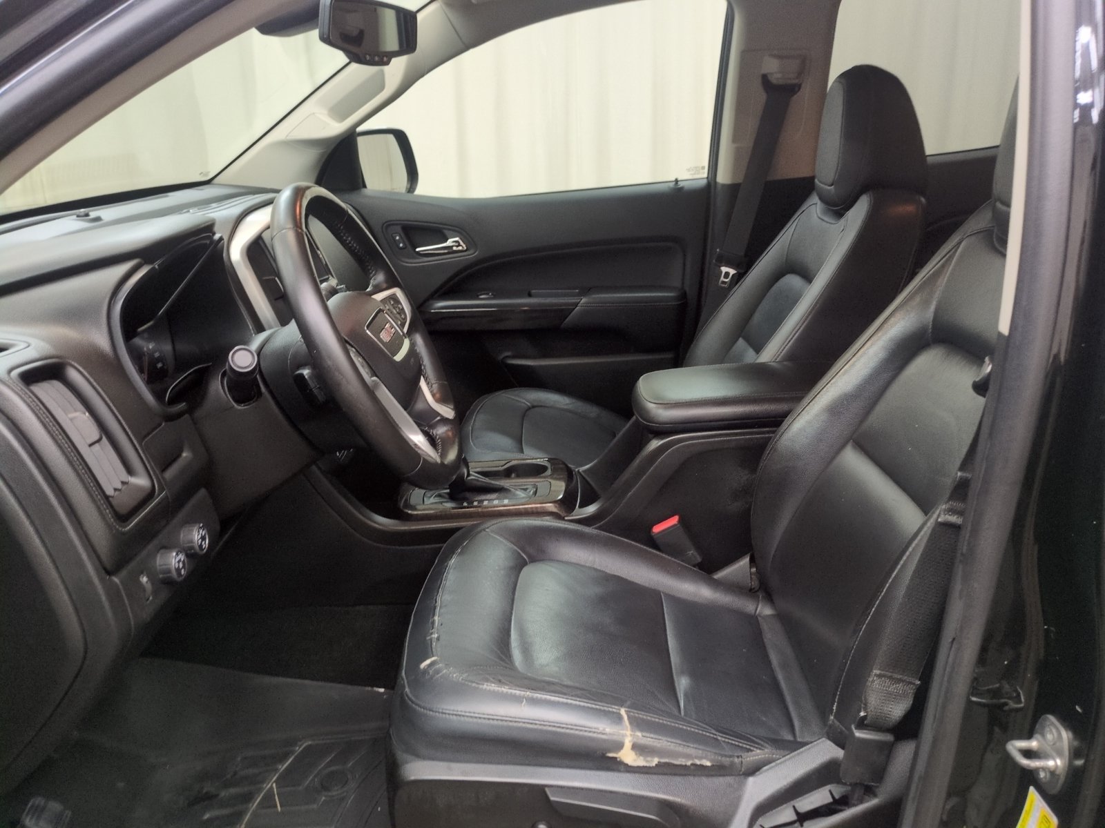 Used 2016 GMC Canyon SLT AWD/4WD image 13
