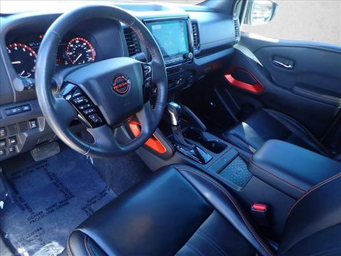 Used 2023 Nissan Frontier PRO-4X w/ Pro-4X Premium Package image 9