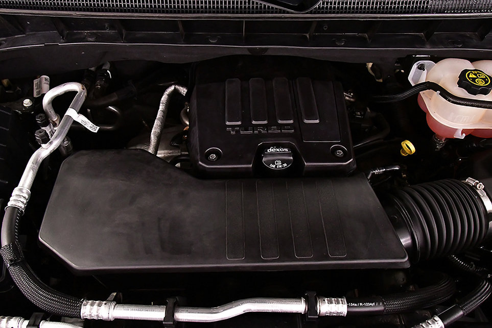 Used 2023 Chevrolet Silverado 1500 LT AWD/4WD image 32