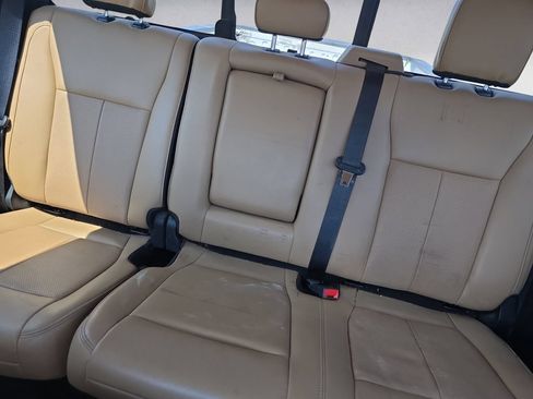 Used 2022 Ford F350 Lariat w/ Lariat Value Package AWD/4WD image 13