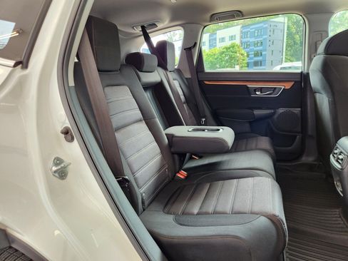 Used 2019 Honda CR-V EX image 19