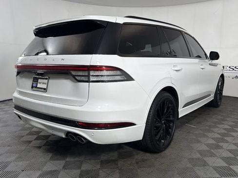 Certified 2025 Lincoln Aviator Reserve w/ Luxury Package RWD image 28